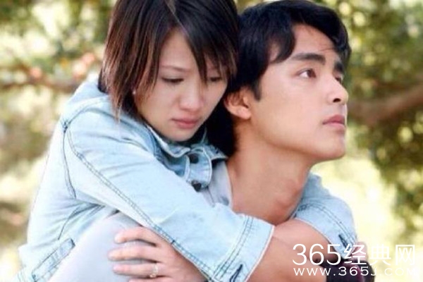 《王子变青蛙》回忆杀！陈乔恩明道晒同框合照