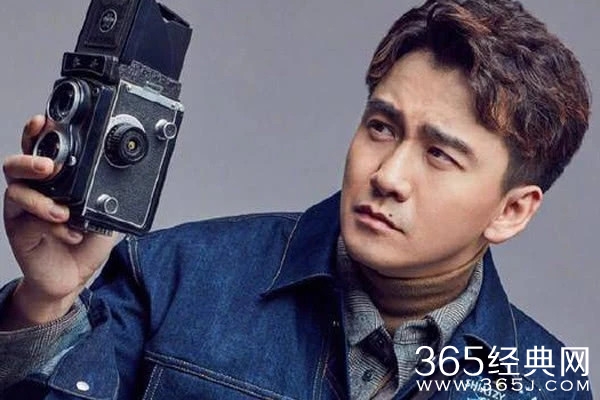 翟天临学术造假风波后参演话剧 疑似为复出试水