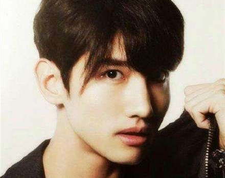 东方神起最强昌珉恋情曝光 与圈外女生交往