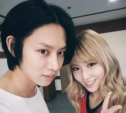 鹿晗金希澈粉丝互撕 公开恋情遭鹿晗粉丝diss