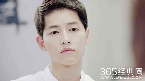 宋仲基签约新公司资源好到流油 以韩国首部宇宙科幻片回归