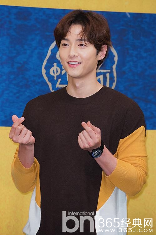 宋仲基离婚后签约新公司 将出演科幻大片回归演艺圈