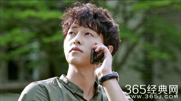 宋仲基签约新公司资源好到流油 以韩国首部宇宙科幻片回归