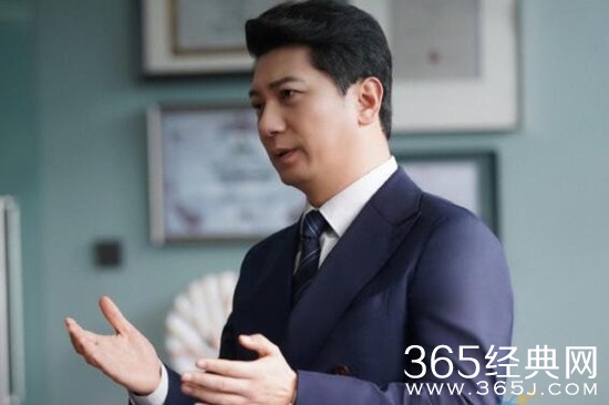 《精英律师》何赛和罗槟的关系如何？