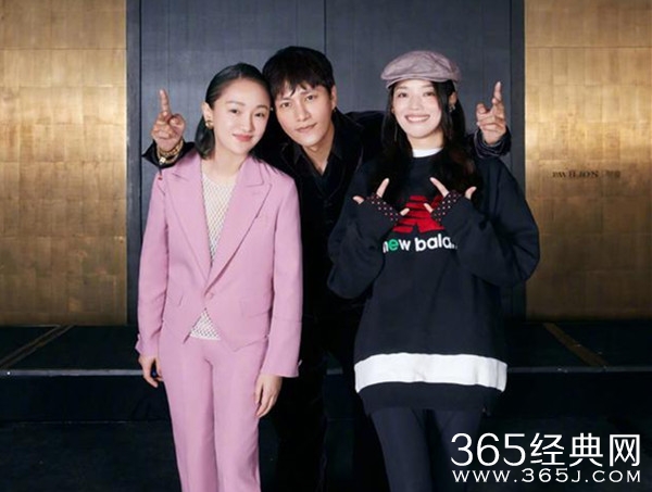 陈坤周迅舒淇聚首 大玩cosplay二次元造型重回18岁