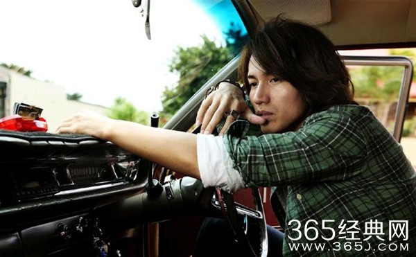 言承旭被曝新恋情？女方年龄64岁足足相差21岁