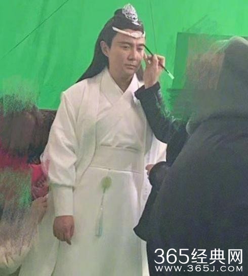 《王牌对王牌》路透沈腾cos蓝忘机 中年发福蓝忘机