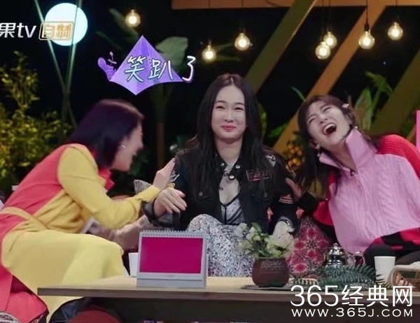 美颜滤镜对杜江下手了！ 霍思燕直呼眼睛大到可怕