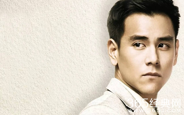 彭于晏称没外界说的那么自律 自曝五年没谈恋爱