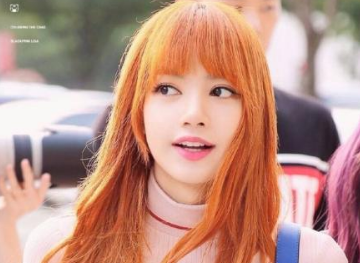 Lisa微博发文 大秀中文向粉丝拜年