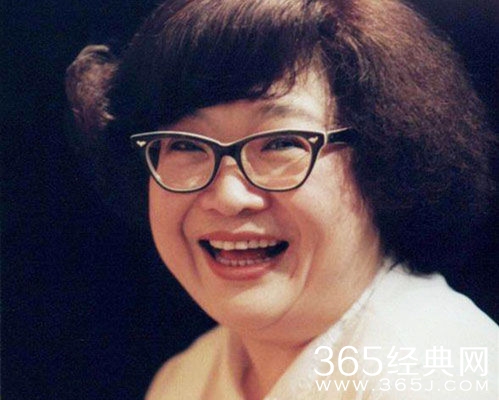 沈殿霞忌日郑欣宜晒旧照 缅怀感叹母亲的伟大