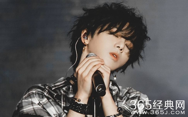 《歌手》第四期华晨宇再改编《荒野魂斗罗》排名再前三