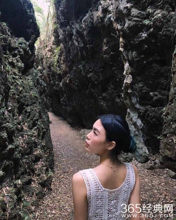 高以翔女友bella晒近照 背影消瘦让人心疼