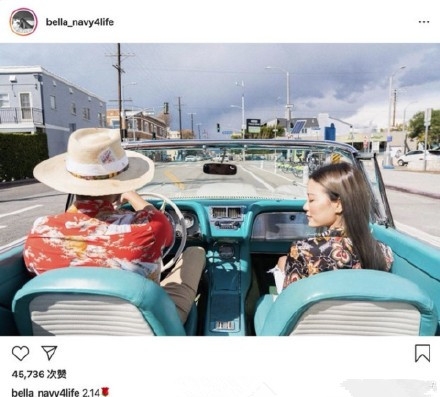 bella晒与高以翔合照：成为能让你骄傲的女孩