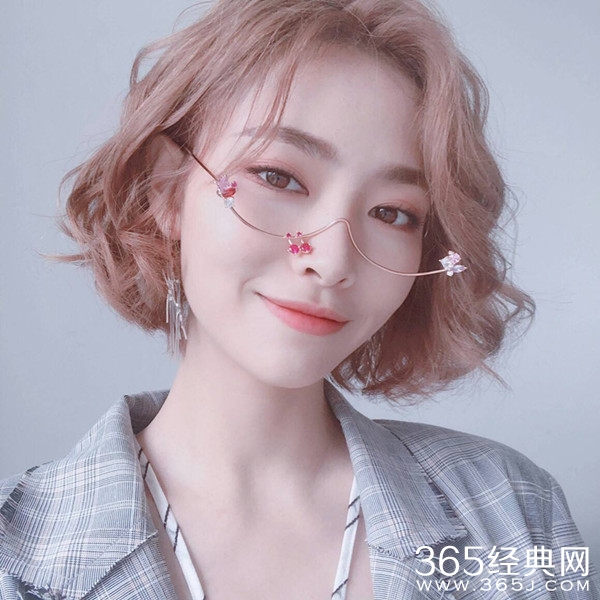 《青春有你2》许佳琪实力超强 成出道热门人选！