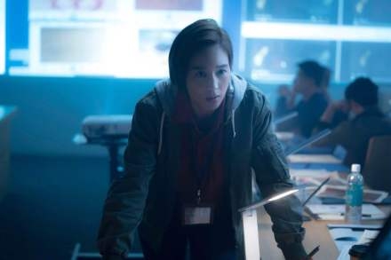 张钧甯剪掉长发 为电影《缉魂》做短发清爽俏皮