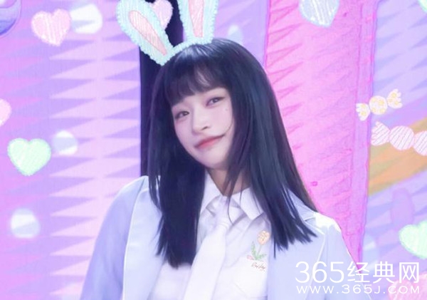 《青你2》吃瓜大会 段小薇和星野谈过恋爱？