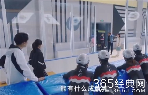 冰糖炖雪梨最新剧情 棠雪爸爸得知棠雪转系大发雷霆