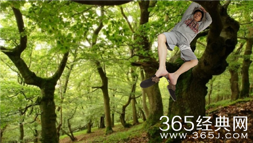 吴费曼最新P图曝光 老爸吴镇宇成森林野人