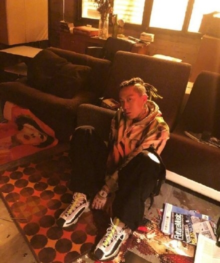 罗志祥好友色痞diss周扬青后道歉 网友：不买账