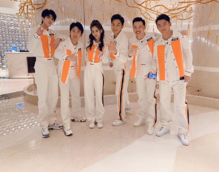 《奔跑吧》第四季阵容官宣 蔡徐坤加入跑男家族