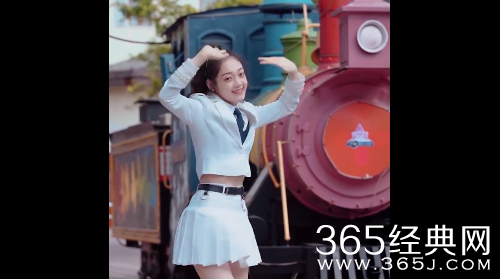 创3直拍绝绝子 妹妹表现绝了