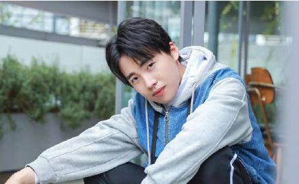 拿了女主剧本的郭麒麟也太真实了 谁不想成为这样的公主呢