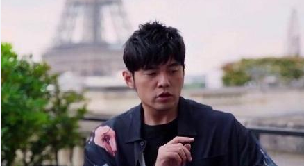 周杰伦新歌前奏 在街头摇摆的新歌《mojito》