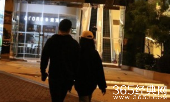 马国明汤洛雯公布恋情 汤洛雯资料家世背景曝光