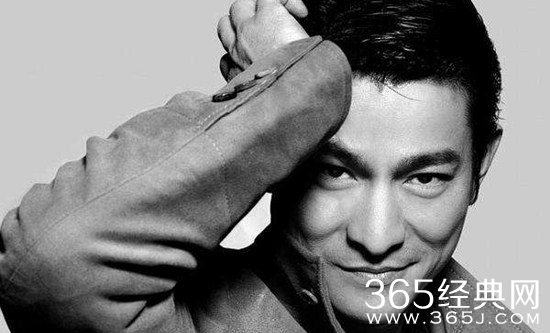 刘德华秒删未修照片  网友笑称：刘德华也有偶像包袱