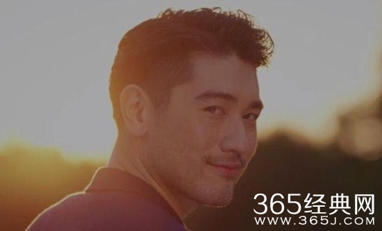 《怪你过分美丽》大结局  高以翔最后微笑太催泪