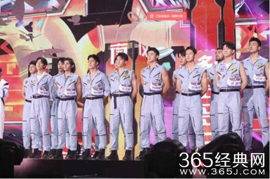 《运动吧少年》33位阳光运动少年7月集结