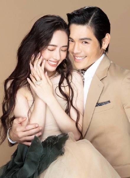 郭碧婷疑似产前抑郁  清空所有与向佐有关动态