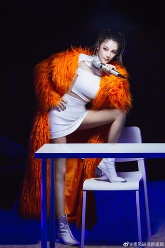 张雨绮再爆金句：“人气是人气，业务是业务”