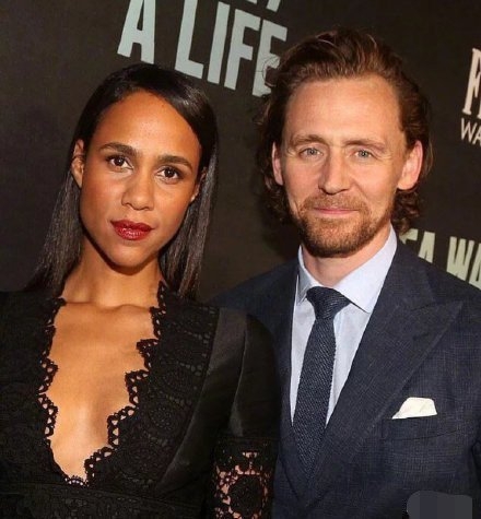 “洛基”抖森被爆已于小三岁绯闻女友同居  感情稳定