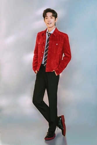 肖战工作室致歉信登热搜，这到底是怎么回事？