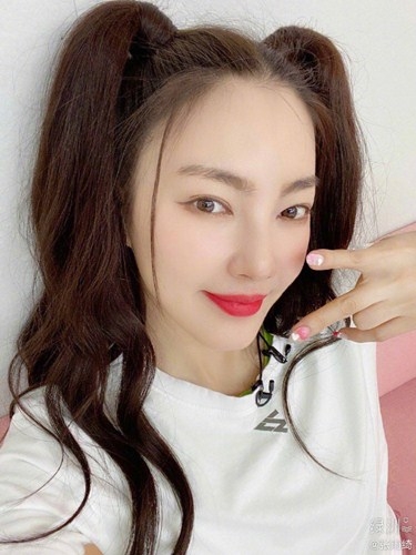 张雨绮代言《新笑傲江湖》   五仙教教主造型首次曝光