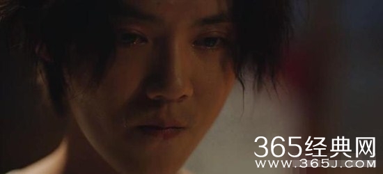 鹿晗《穿越火线》献唱的主题曲《梦寐之地》MV今日上新