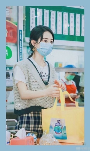 《中餐厅第四季》今日杀青   期待早日与赵丽颖相见