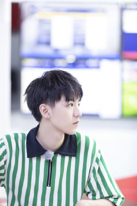 《中餐厅第四季》今日杀青   期待早日与赵丽颖相见