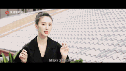 金晨接受采访称：我那几段恋情被人曝光以后我也很苦恼，还被人说炒作……