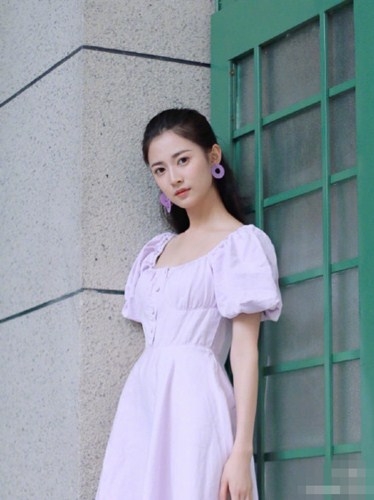 陈钰琪发文称：适可而止 不要太过分  随后秒删，惹网友猜测