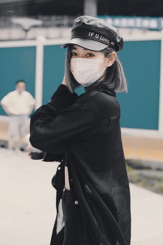 THE9成员齐换新发色  陆柯燃红发，喻言，赵小棠墨蓝色，你最喜欢谁的发色？