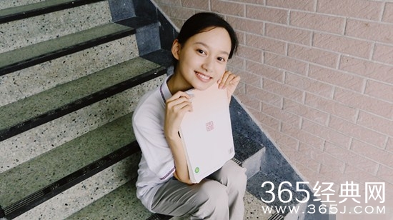 夏梦包揽三校第一，中央戏剧学院表演专业全国第五名