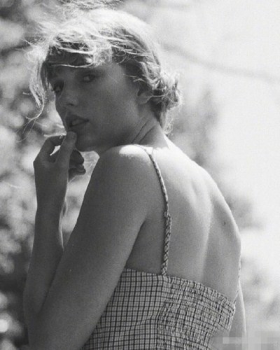 泰勒·斯威夫特新专辑《Folklore》突然发布  事先无任何宣传