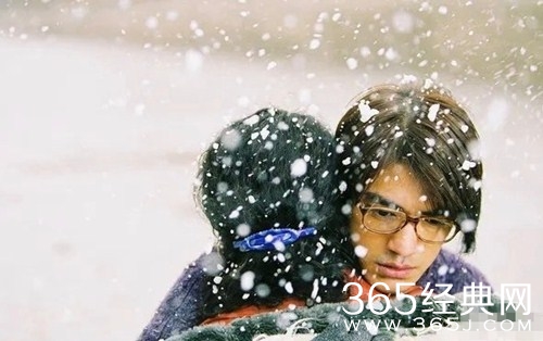 金城武用烟给周迅点烟花上热搜  这到底是怎么回事？