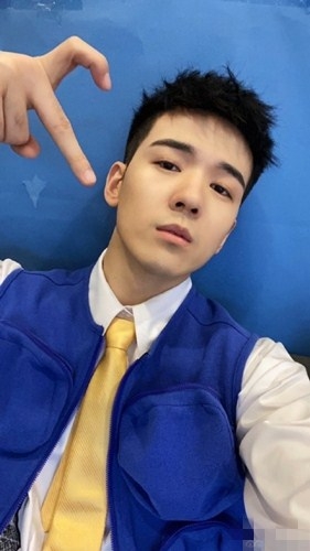 仝卓工作室发文要求恢复高考成绩