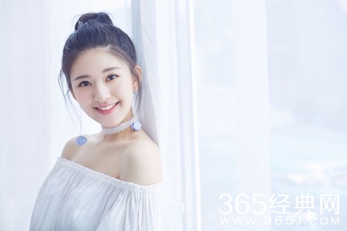 赵露思疑似发文应轧戏：累又不讨好