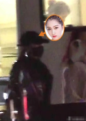 关晓彤探班鹿晗  两人三年感情稳定