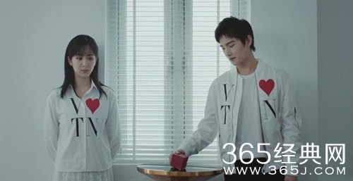 杨紫杨洋七夕大片曝光  两人CP感十足